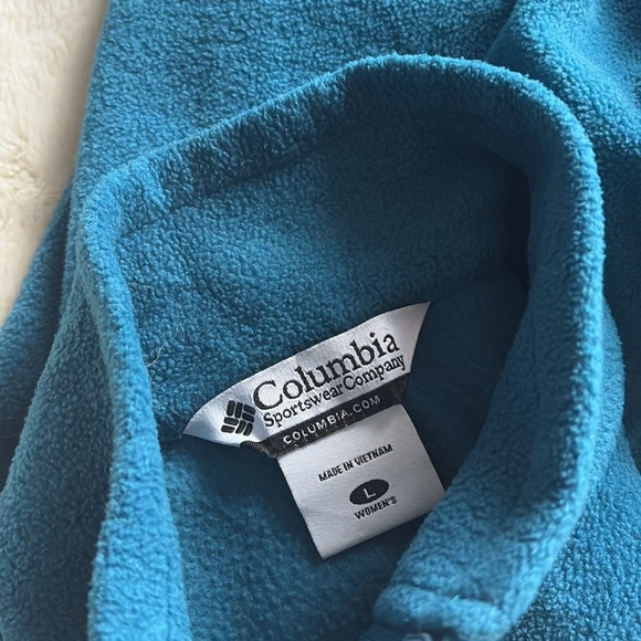 Columbia Full Zip Fleece Jacket | Teal Blue | Cozy Outdoor Layer | Size Large - Picture 7 of 8